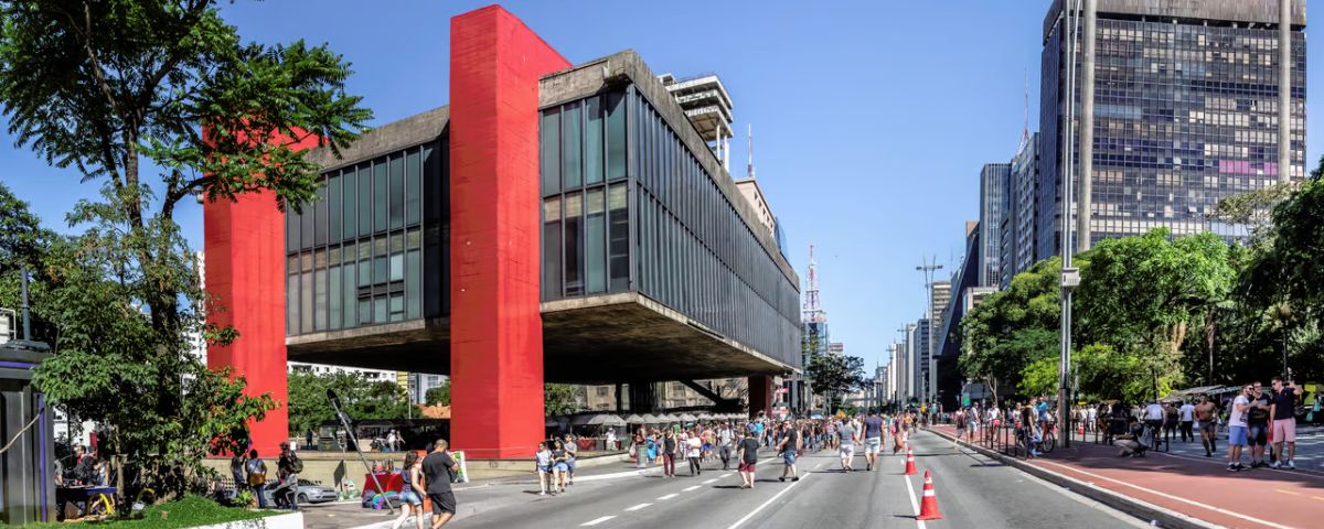 MASP, na Avenida Paulista, que faz parte das rotas em SP. 