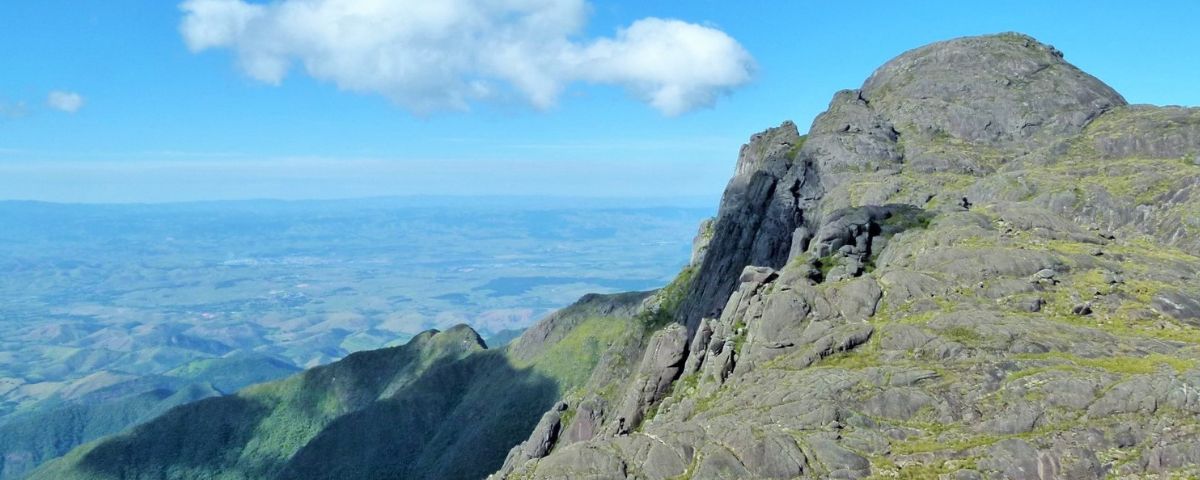 Vista da Serra da Mantiqueira, que faz parte do guia rural paulista. 